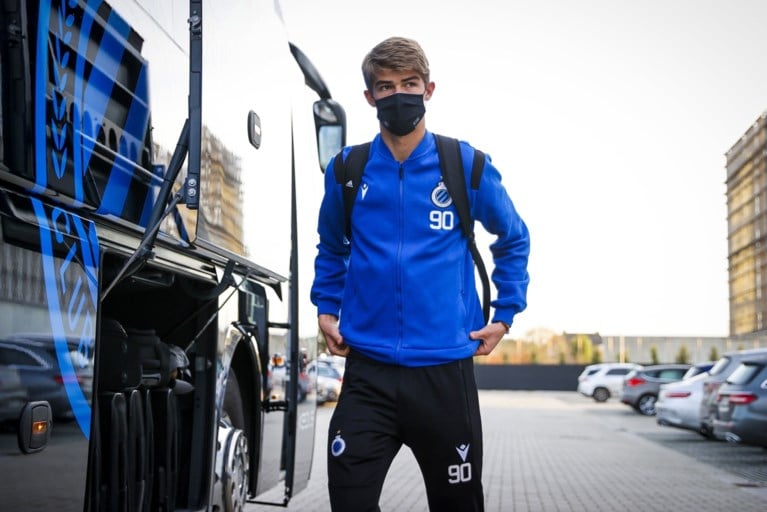 Club Brugge de bus opgestapt richting Dortmund