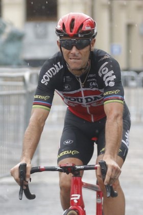 Philippe Gilbert, vrank en vrij, over 2020: “Ik begrijp dat sommige mensen zich storen aan Remco’s commentaren”