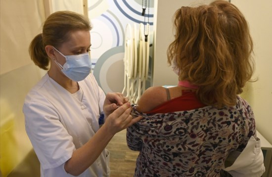 1 Op 3 Huisartsen Wil Zichzelf En Patienten Niet Vaccineren Het Nieuwsblad Mobile