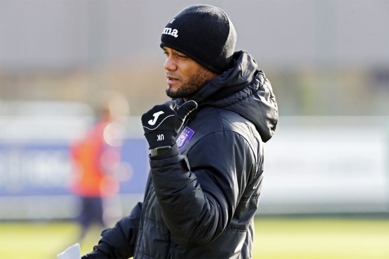 Vincent Kompany voert druk op voor duel met Standard: “Als ik de helft van mijn motivatie kan overzetten, komen we al heel ver”