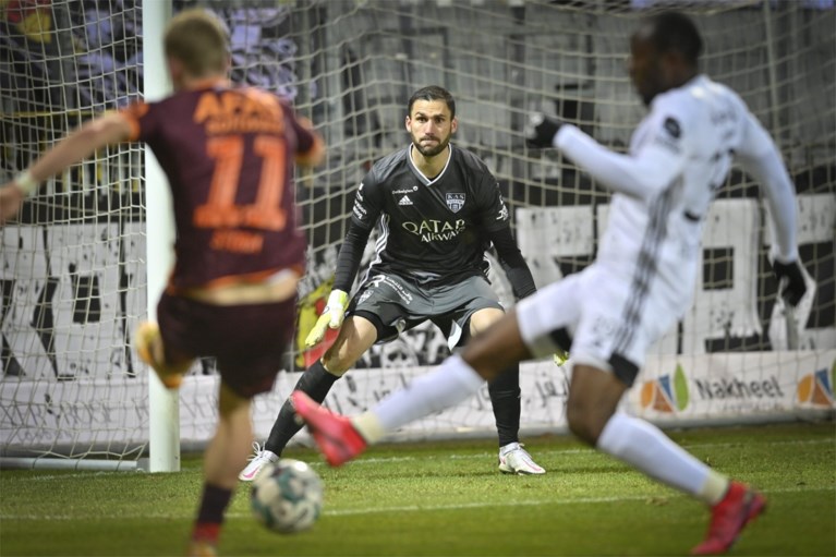 KV Mechelen sleept op de valreep gelijkspel uit de brand op het veld van Eupen