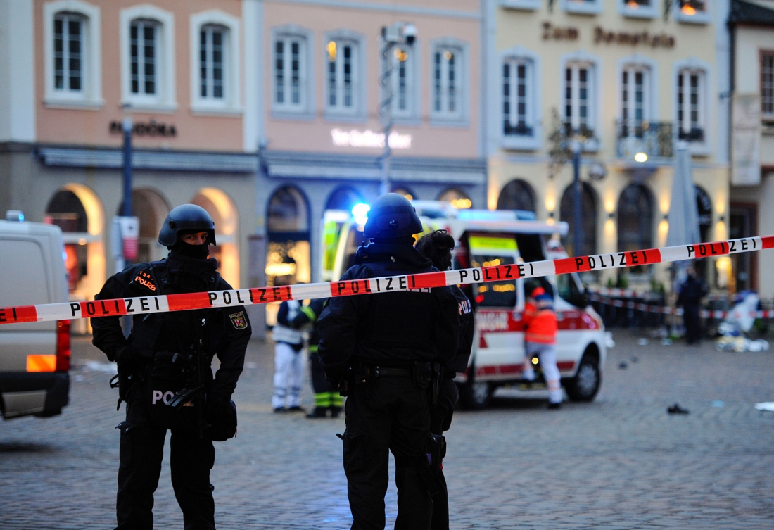 Trier attacker parked car and smoked cigarette after death …