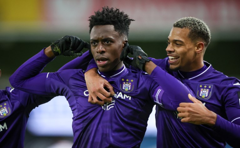 Achtste (!) gelijkspel voor Vincent Kompany: Anderlecht kan ook op Zulte Waregem niet winnen