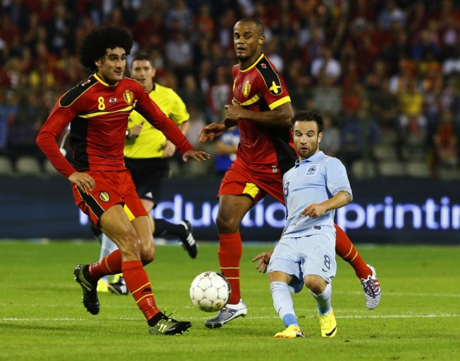 Foto met ploegmaat van Leander Dendoncker doet denken aan iconisch beeld van Marouane Fellaini