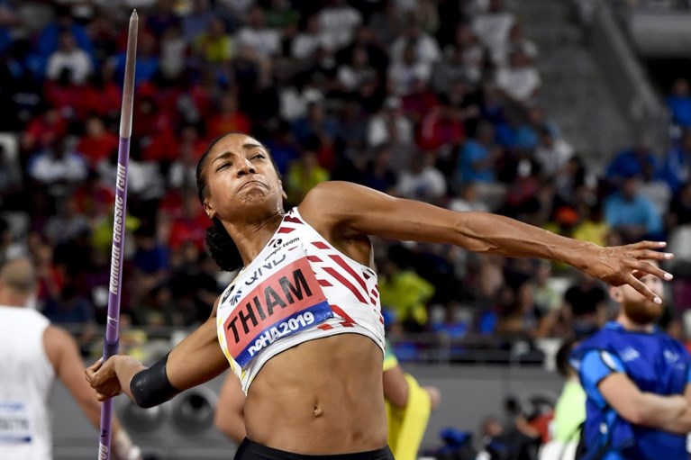 Trainer van Nafi Thiam is formeel: “Tegen 2024 moet ze het wereldrecord breken”
