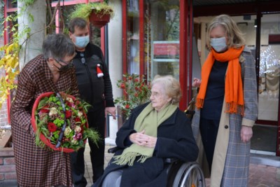 Rachel komt naar huis om 100ste verjaardag te vieren (Wetteren 