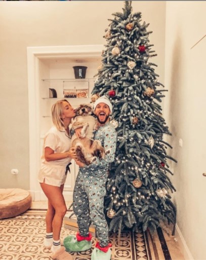 Zo vieren topsporters kerst: in kerstpyjama bij de boom, muziek maken onder de lichtjes en de kerstwens van Peter Sagan