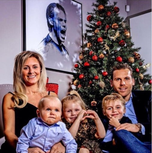 Zo vieren topsporters kerst: in kerstpyjama bij de boom, muziek maken onder de lichtjes en de kerstwens van Peter Sagan