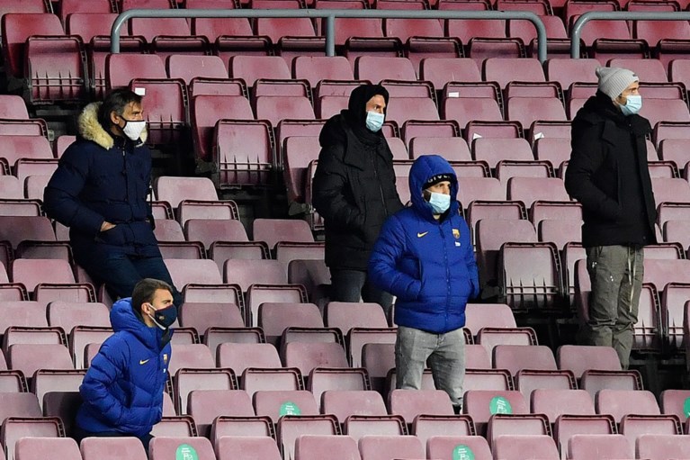 Teleurgestelde Messi druipt af: blunder kost FC Barcelona alweer punten in La Liga