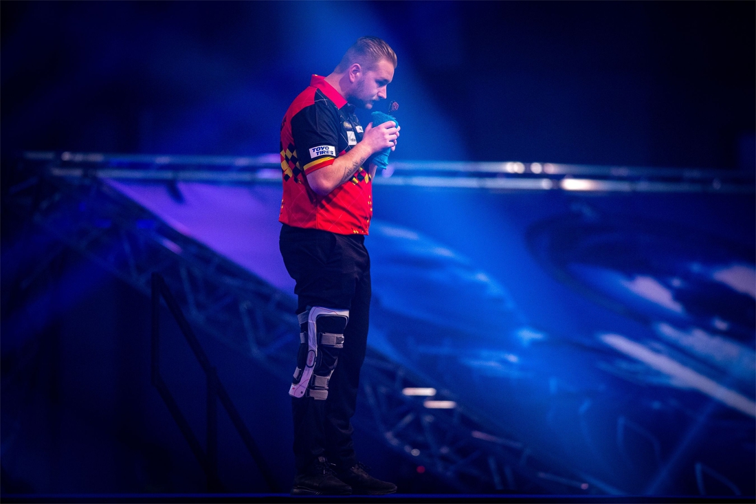 Dancing Dimi is uitgedanst op WK darts en mist clash met Michael van Gerwen