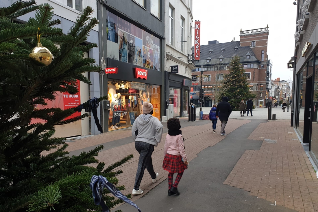 Meer dan 160 Hasseltse winkels open voor ‘avant solden’ (Hasselt) | Het