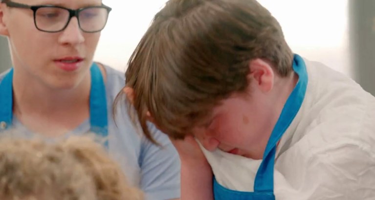 Twee bakkertjes uit hetzelfde dorp naar huis in ‘Junior bake off’: “Ik had het verwacht”