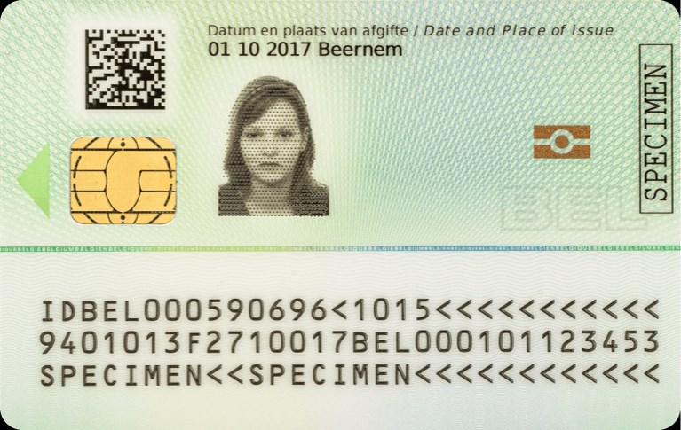 Zo ziet ons nieuwe ID eruit: een foto aan de linkerkant, een chip op de achterkant en nog moeilijker te vervalsen