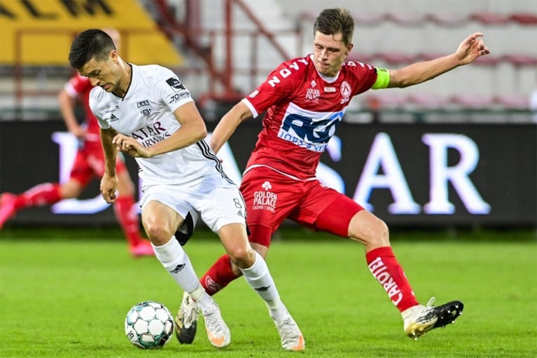 Cercle Brugge haalt missing link binnen met Kortrijk-kapitein Hannes Van Der Bruggen