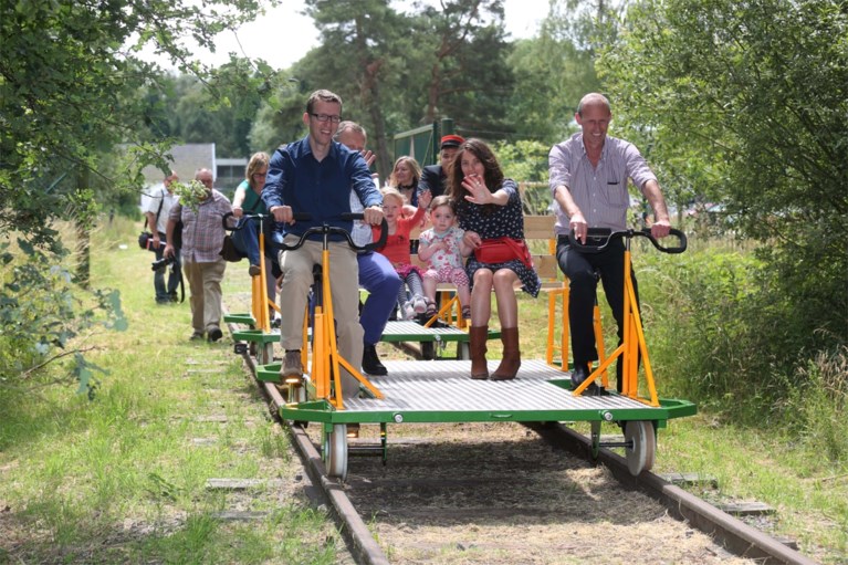 Hier kan je binnenkort met een wel erg bijzonder voertuig ...