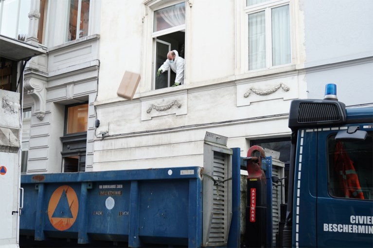 Cannabiskwekers bij Vlasmarkt betrapt door stroompanne: “Gasmaatschappij rook sterke geur”