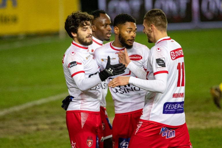 Anderlecht ontsnapt aan verlies tegen Moeskroen na late penalty, maar uitrapport blijft dramatisch