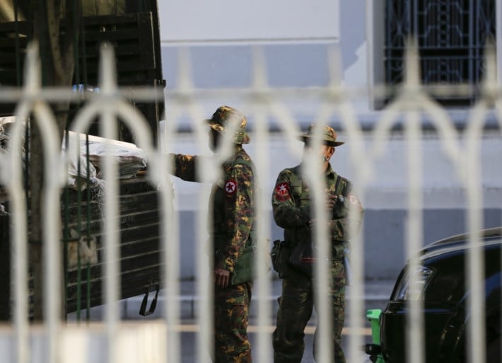Staatsgreep in Myanmar: Aung San Suu Kyi en andere politieke leiders opgepakt, leger neemt controle over