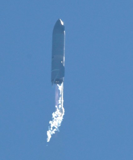 SpaceX-raket ontploft (alweer): “We moeten nog wat aan de landing werken”