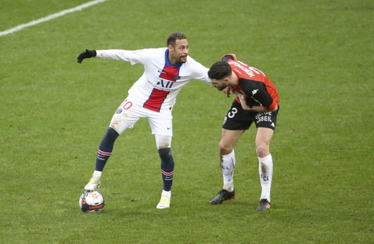 De toekomst van Neymar lijkt verzekerd, maar Braziliaan waarschuwt: “Ik ga nooit stoppen met feesten”