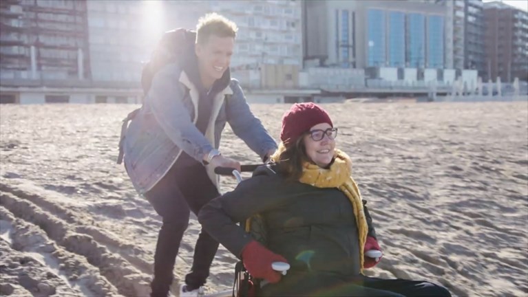 Deze mensen delen laatste momenten uit hun leven met James Cooke in ‘Leef!’
