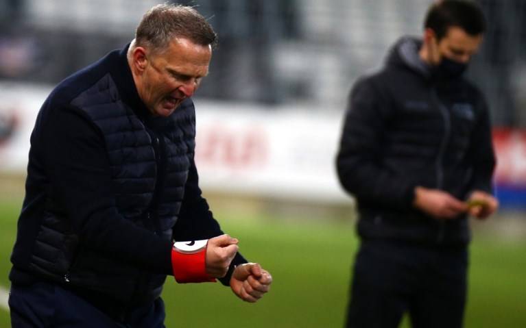 Laat doelpunt Racing Genk geeft Van den Brom opnieuw ademruimte