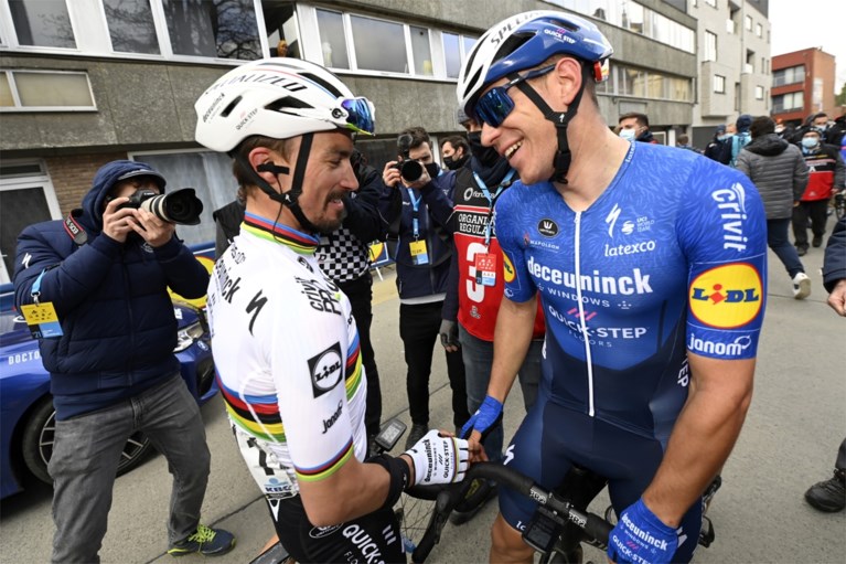 REACTIES. Ballerini dolgelukkig na eerste klassieke zege: “Alaphilippe zei me dat het mijn dag zou worden”