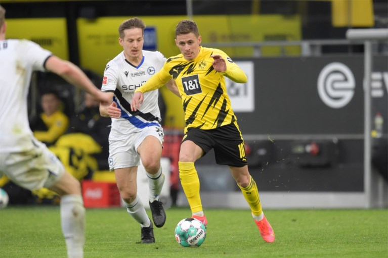 Roberto Martinez lacht in zijn vuistje: De Bruyne geeft assist, Mertens scoort en ook Thorgan Hazard is terug fit