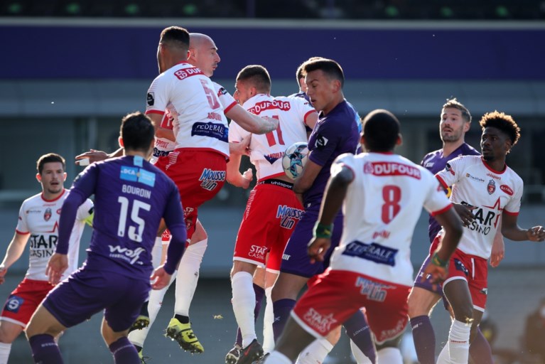 Beerschot sleept na spectaculair slot punt uit de brand tegen laagvlieger Moeskroen
