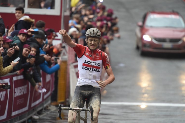 Goed nieuws voor Wout van Aert? Strade Bianche kan ondanks rode zone toch doorgaan, kans op regenbuien stijgt
