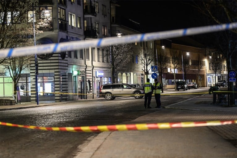 Zweedse politie schiet man neer die zeven mensen neerstak: dader niet meer van terreur verdacht