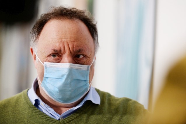Marc Van Ranst: “Virologen hadden voorgesteld meer buitenactiviteiten toe te laten”