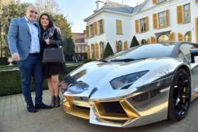 Excentrieke broers Azimi uit ‘The sky is the limit’ opgepakt in fraude-onderzoek