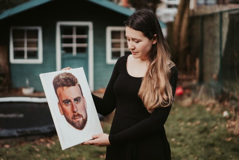 Hij de muziek, zij de hoes: cover van nieuw album Tourist LeMC geschilderd door zijn vrouw