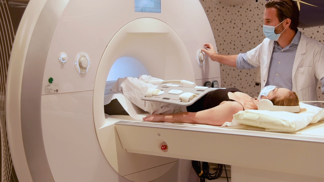 Radiologists from Ghent find a way to scan bones without … (Ghent)