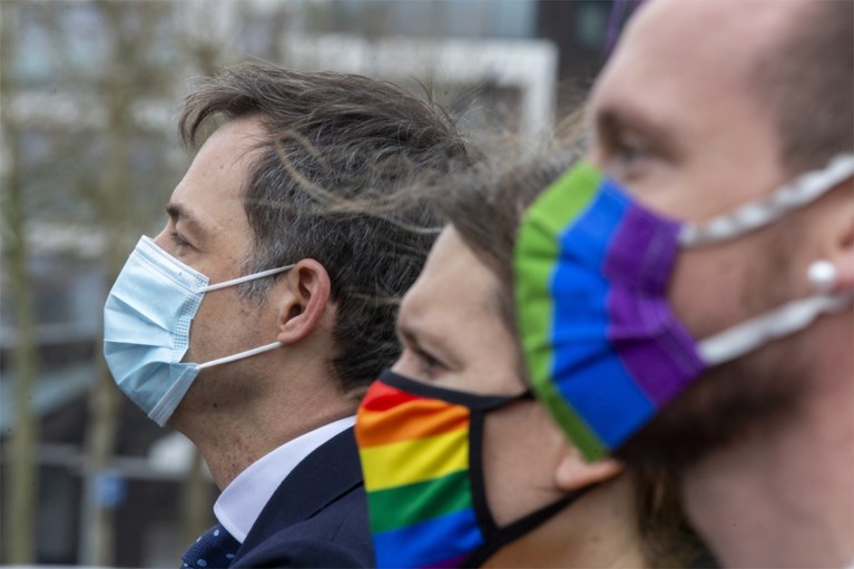 Premier De Croo roept op tot verdraagzaamheid na dood David: “Iedereen in ons land is uniek”