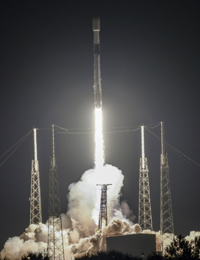 SpaceX lanceert succesvol nieuw pakket Starlink-satellieten