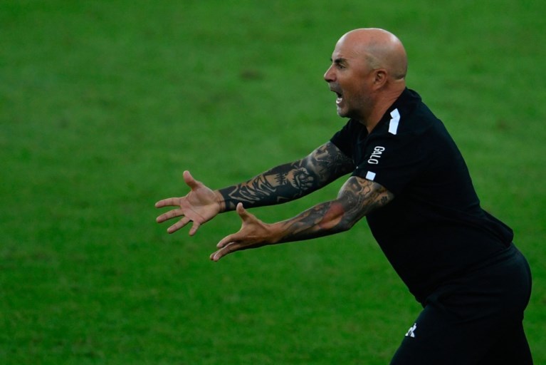 Een lawine aan ontslagen? Hier kiezen ze voor een drastische maatregel (met achterpoortje): één nieuwe trainer per voetbalclub