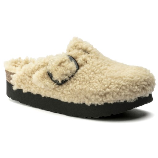 SHOPPING. Op klompen de zomer in