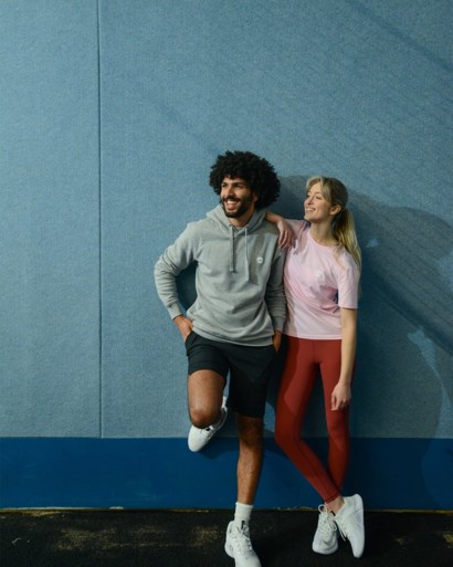 Stijlvol op het padelterrein met dit Belgische merk