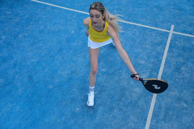 Stijlvol op het padelterrein met dit Belgische merk