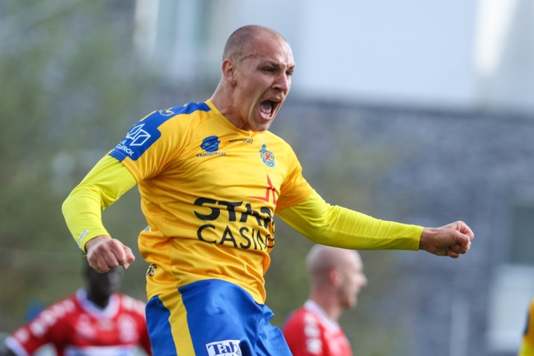 KV Kortrijk pakt felbevochten zege na goal in minuut 96 (!), rode lantaarn Waasland-Beveren heeft lot niet meer in eigen handen