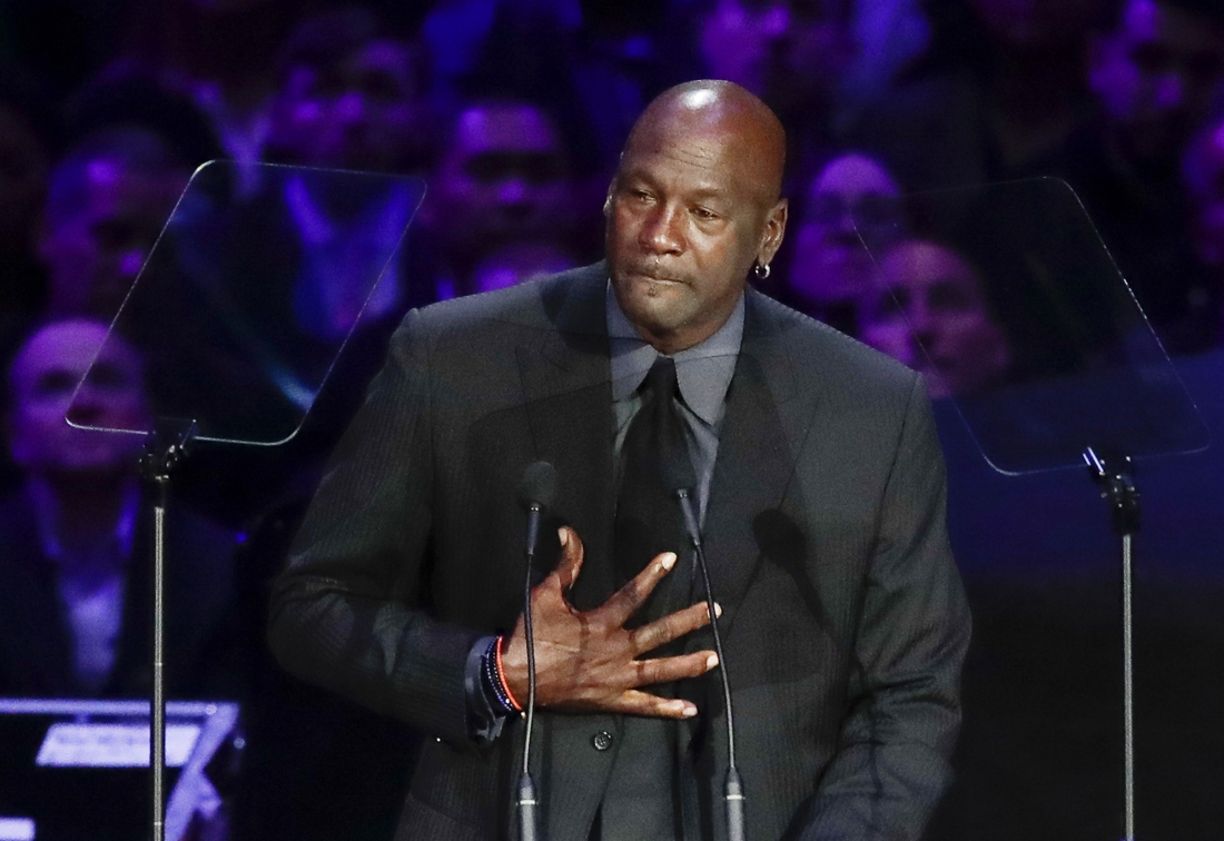 Michael Jordan zal betreurde Kobe Bryant inhuldigen in NBA Hall of Fame