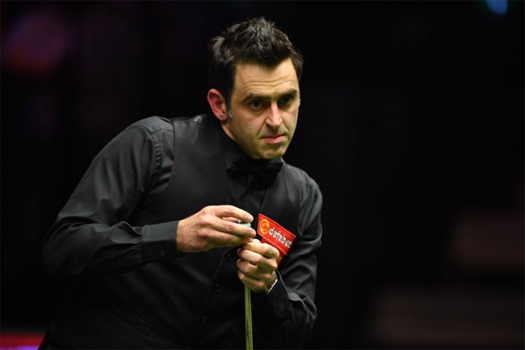 Negatief record stoort Ronnie O’Sullivan niet, maar ‘The Rocket’ eist bescherming op WK snooker: “Je gaat gekken aantrekken”
