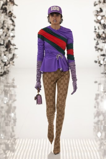 Zien: de historische samenwerking tussen luxemerken Gucci en Balenciaga