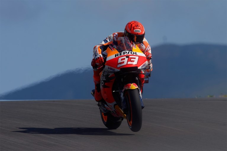 A terrible crash at over 300km / h? Just fix it up and just hit the bike again 20 minutes later