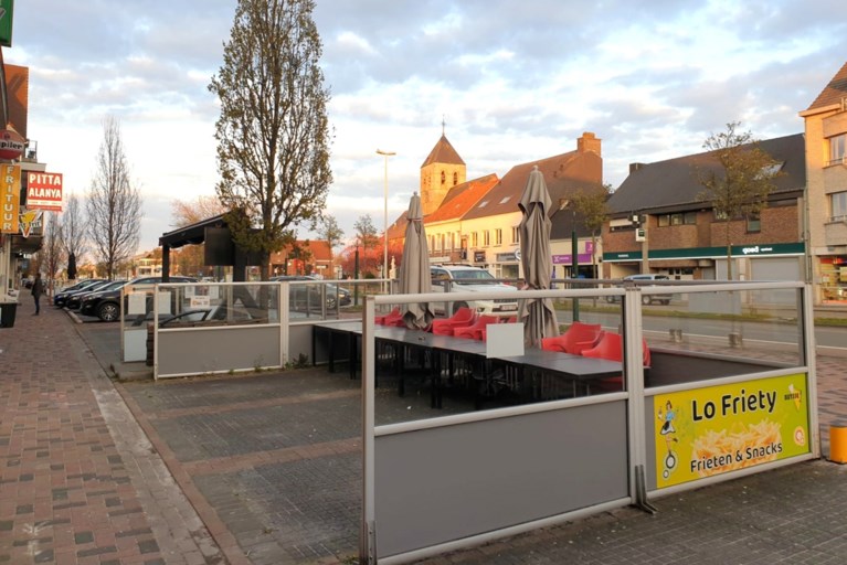 Pintje op 8 mei in Lochristi? Van ‘pure Kafka’ tot ‘we overkappen alles’