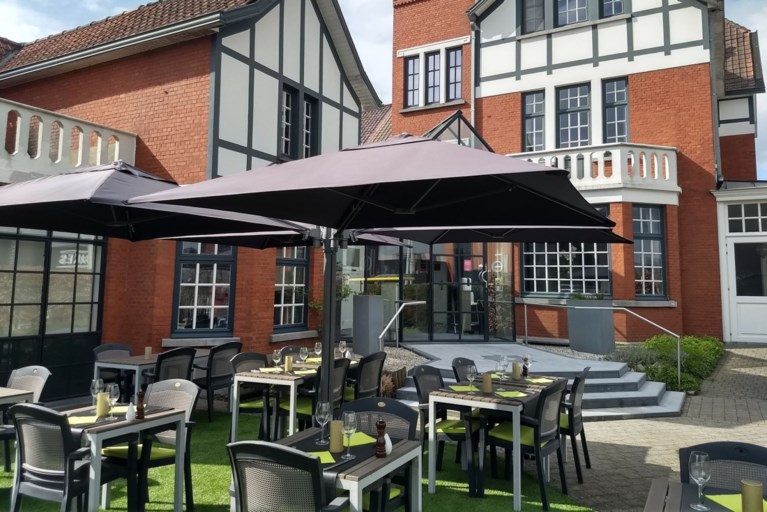 Pintje op 8 mei in Lochristi? Van ‘pure Kafka’ tot ‘we overkappen alles’