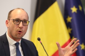 Vakbonden absoluut niet tevreden over loonakkoord: “Werknemers overgeleverd aan de goodwill van de werkgever? Niet meer van deze tijd”