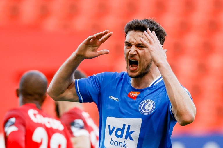 Standard buigt achterstand nog helemaal om en wipt in Europe play-offs over AA Gent, dat weer een penalty mist